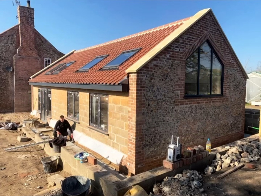 A Abercrombie general builders near Diss