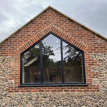 A Abercrombie general builders near Diss